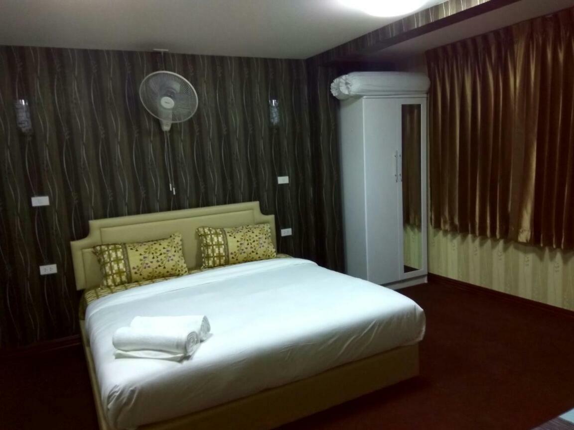 Hari Om Delhi Darbar Hotel Pattaya Ngoại thất bức ảnh